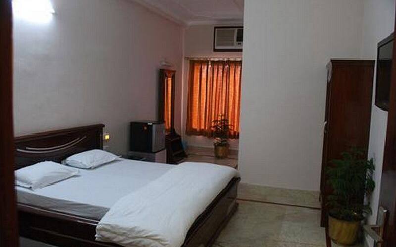 Rundawan Lodge, Harihareshwar 4